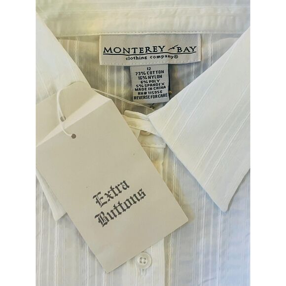 NWT Monterey Bay Women's White Button Up Blouse 12 - Picture 6 of 9